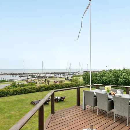 Holiday home Stefanie - 10m From The Sea In Funen By Interhome