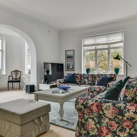 Nyaraló Stefanie - 10m From The Sea By Interhome