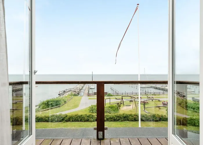 Stefanie - 10m From The Sea By Interhome * Tranekær